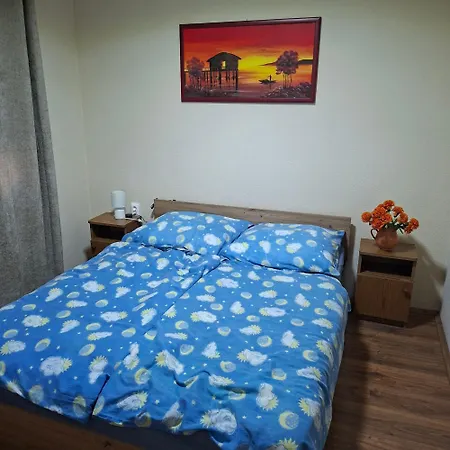 Case de vacanță Noel-nyaralo *